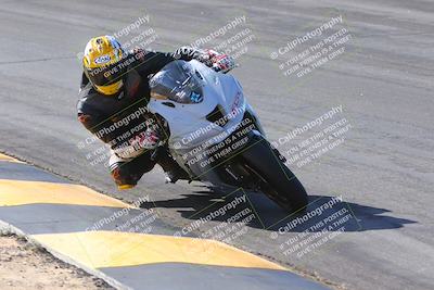 media/Dec-15-2023-Apex Assassins (Fri) [[91f19fb1c7]]/Trackday 1/Session 2 (Bowl)/
